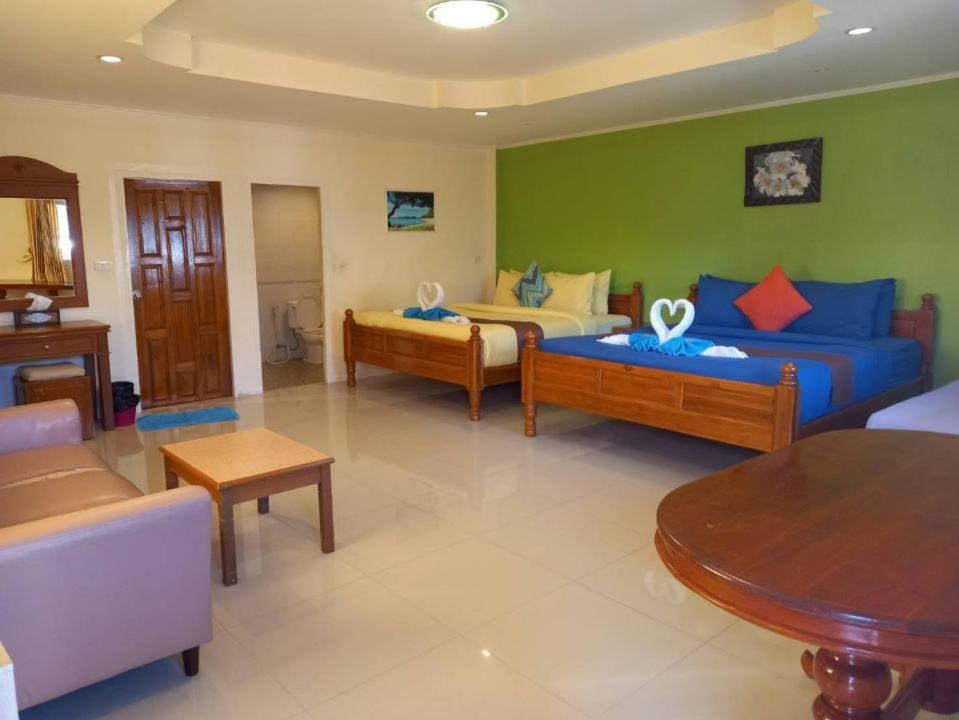 Lareena Resort Koh Larn Pattaya Exteriör bild
