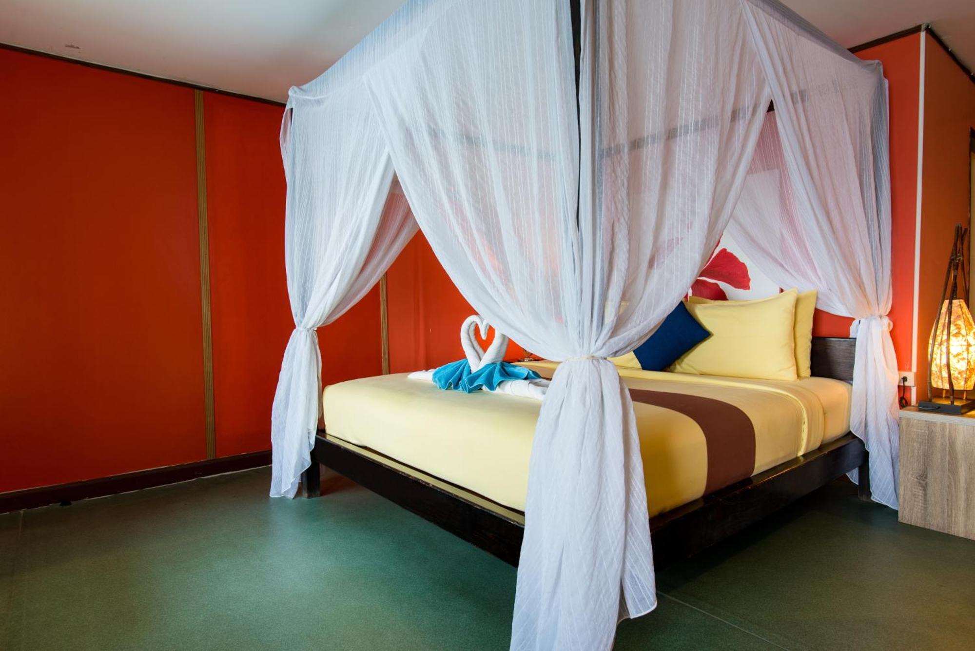 Lareena Resort Koh Larn Pattaya Exteriör bild